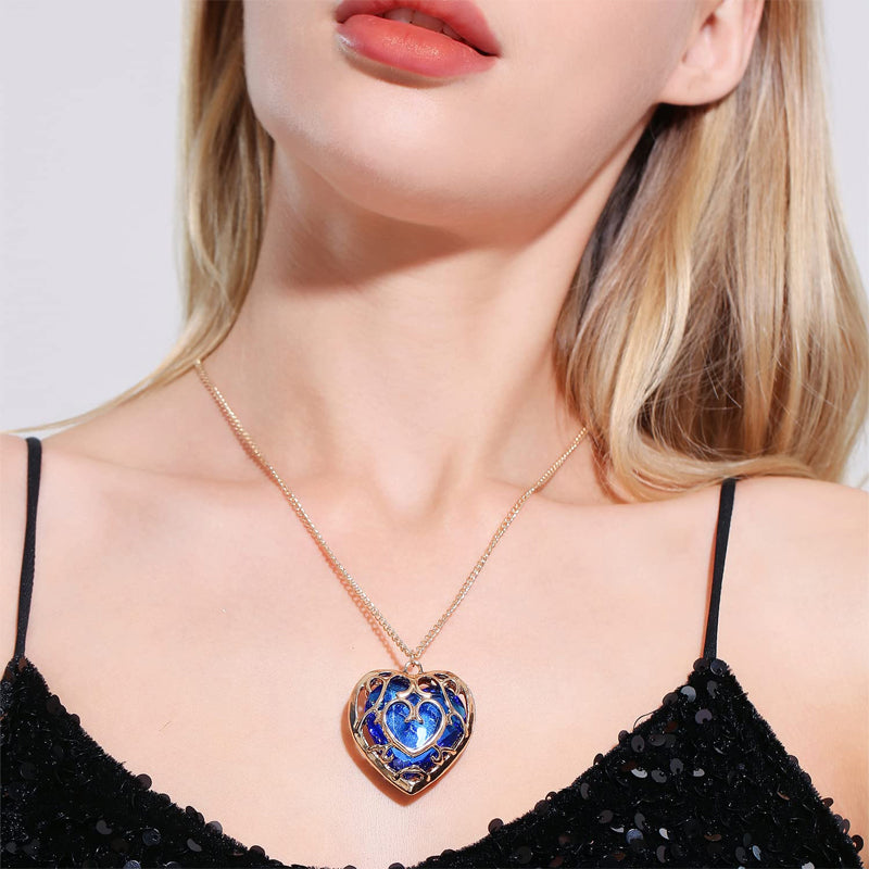 Cutout Heart Crystal Necklace