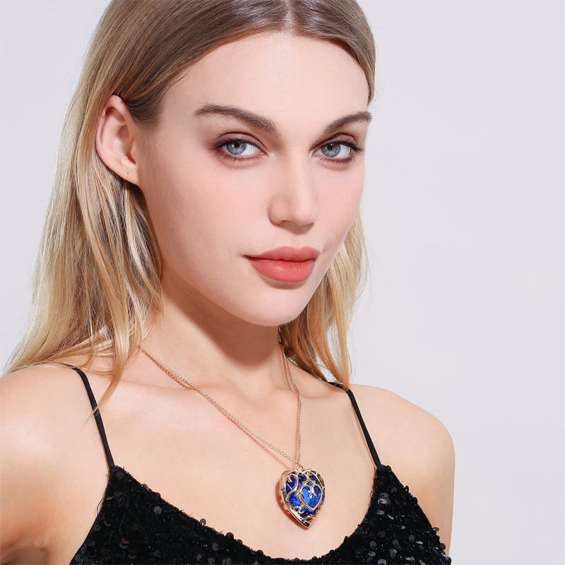 Cutout Heart Crystal Necklace